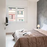Mr. Brown - Camillo Apartment *